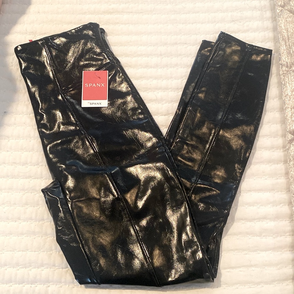 NWT Spanx faux leather leggings Black Small
